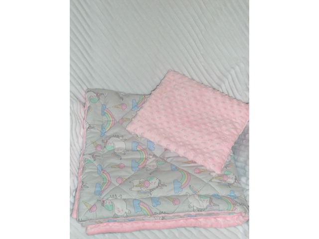 Конверт-одеяло плюшевый с бантом-подушечкой