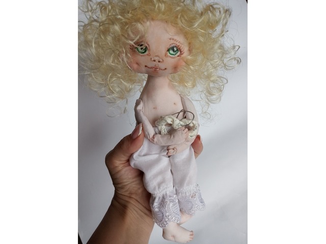Ангел кукла из текстиля. Сшита из тонированного вручную хлопка