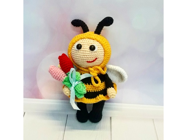 Пчелка Мия
