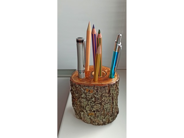 Набор стильных карандашниц из 2 штук сделанных из древесины абрикоса