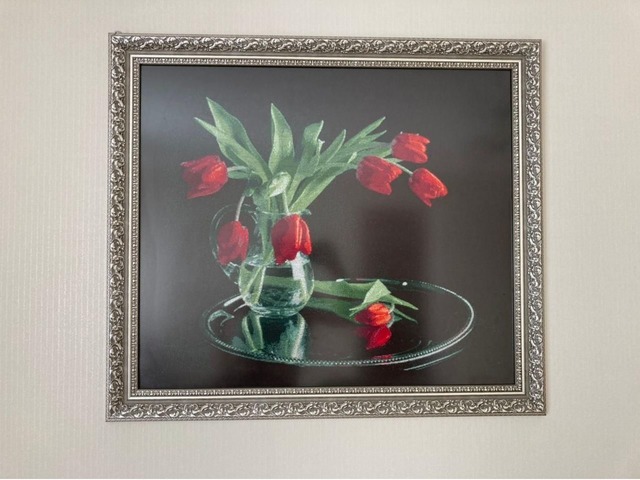 Вышитая картина "Тюльпаны" 80*70 см