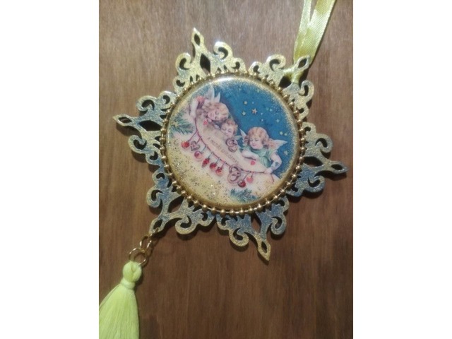 Подвеска на елку