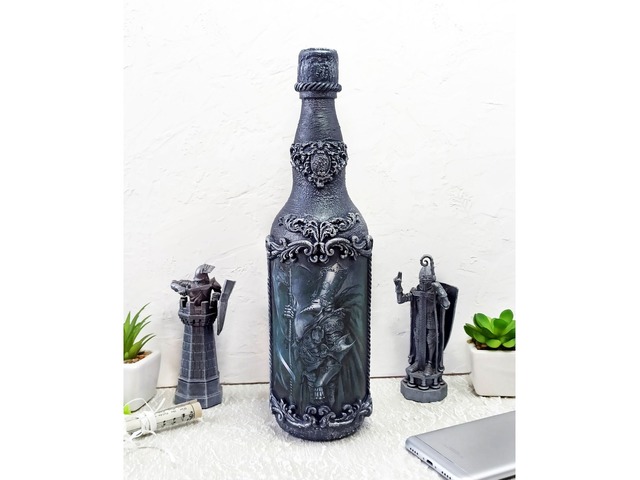 Бутылка подарочная ′Рыцарь′
