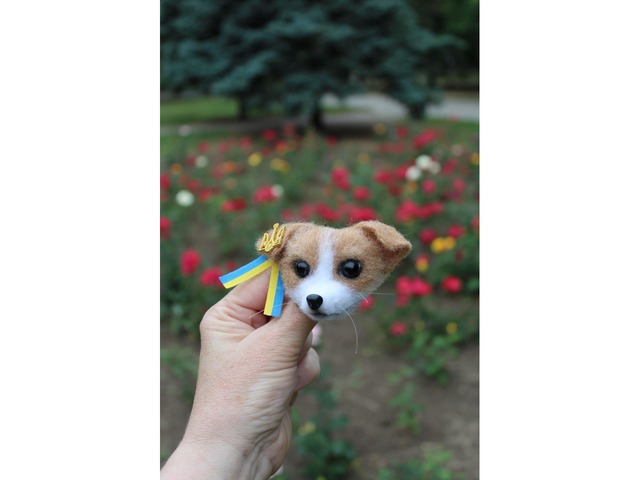 Брош собачка валяна іграшка хендмєйд ручної роботи собака