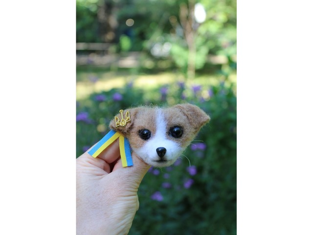 Брош собачка валяна іграшка хендмєйд ручної роботи собака