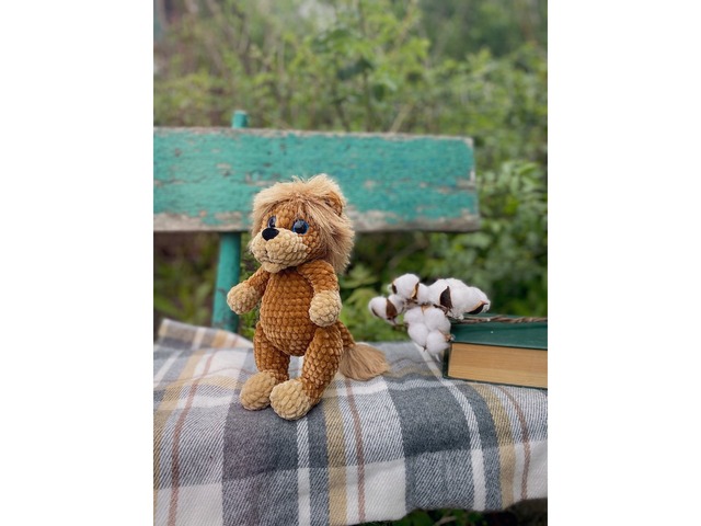 Лев , игрушка лев , плюшевый лев , львёнок