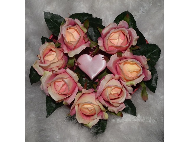 Квіткова композиція "Моя любов" подарунок на 14 лютого, 8 березня