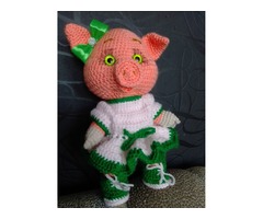 свинка-модница вязанная
