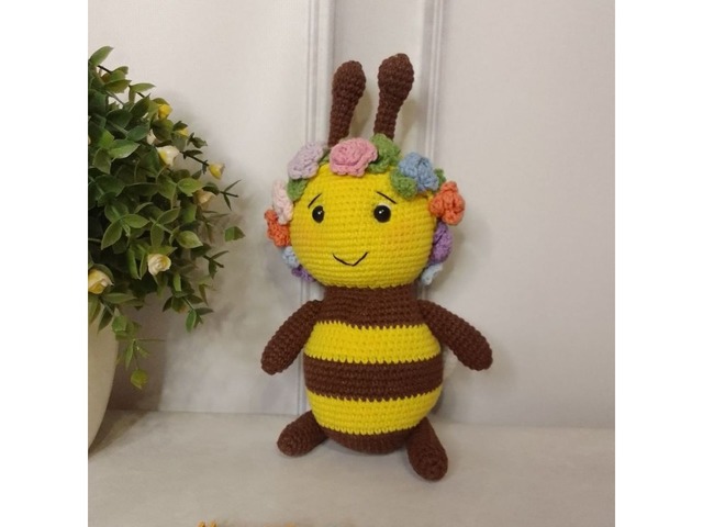 Дитяча іграшка Бджілка ручної роботи
