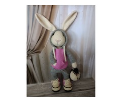 Мягкая игрушка Зайка Bunny в кедах и худи от tetyana_knit