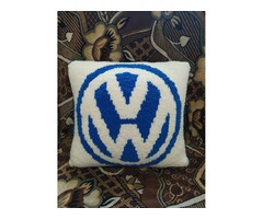 Автомобильная декоративная подушка