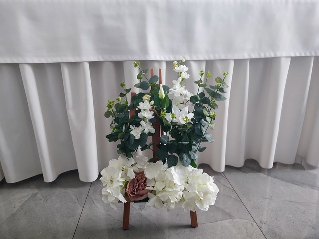 Декор на стіл наречених, оформлення весілля