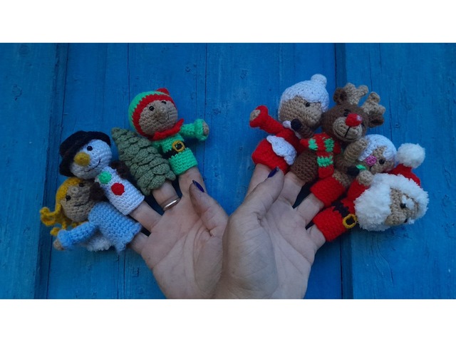 Різдвяний набір пальчикових ляльок. В′язаний гачком ляльковий театр