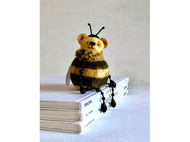 Тедді кулька ведмедик, бджілка, колекційна інтер‘єрна іграшка, подарунок