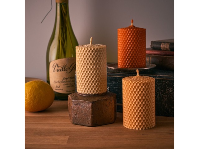 Оригінальний подарунковий ніжний ЕКО набір свічок з бджолиного воску гіпоалергенний