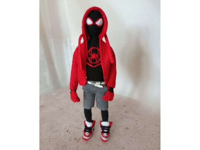 Игрушка ручной работы Майлз Мора́лес (Miles Morales) — супергерой Marvel Comics.