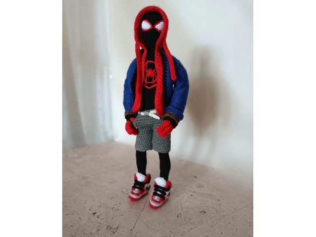 Игрушка ручной работы Майлз Мора́лес (Miles Morales) — супергерой Marvel Comics.