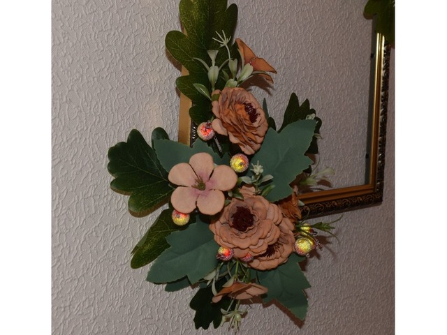Осіння рамка з квітами “Осіння жоржинка”. Декор інтер’єру.