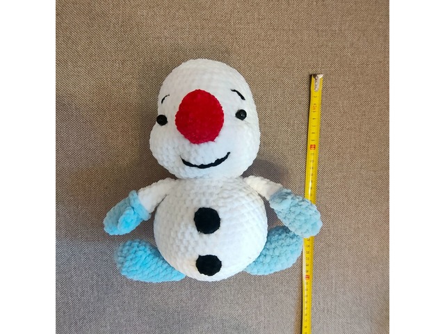 Сніговик  іграшка вязана   подарунок  плюшевий  ручна робота