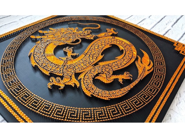 Картина дракон, китайський декор на стіну, золотий дракон арт, стринг арт, панно в чайна студію