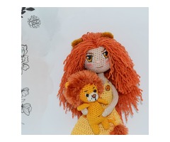 Лялечка Лев, знак зодіаку, колекційна лялька