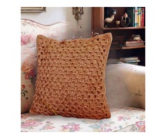 Декоративна зв'язана подушка для підлоги або дивану