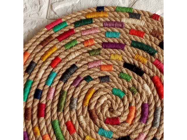 Стильний круглий настінний декор ручної роботи з джуту, ф50см