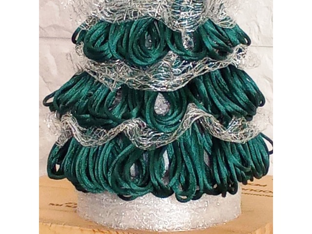 Різдвяна ялинка для подарунка. ялинка на стіл. Міні ялинка ручної роботи