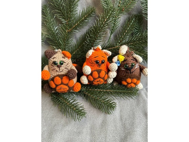 Котик-брелок