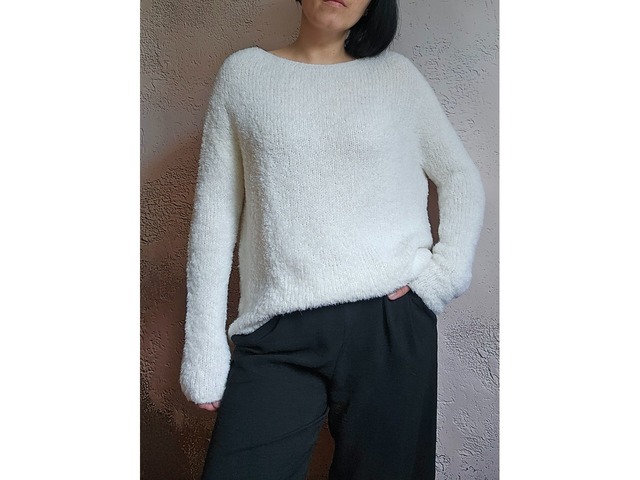 В'язаний джемпер. Ручна робота