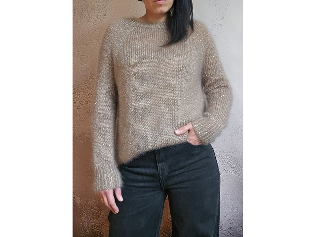 В'язаний джемпер. Ручна робота