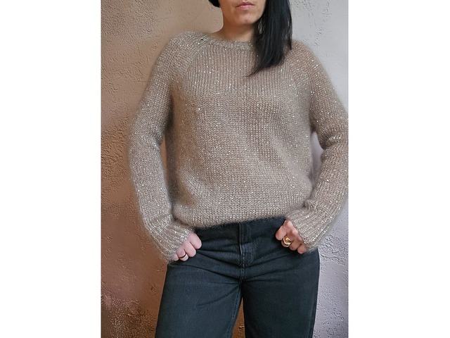 В'язаний джемпер. Ручна робота