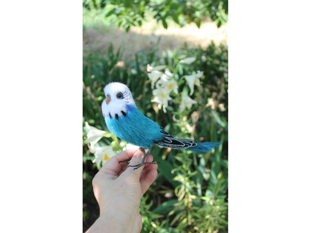 Папуга хвилястий іграшка валяна з шерсті інтерєрна пташка попугай волнистий сувенір подарунок