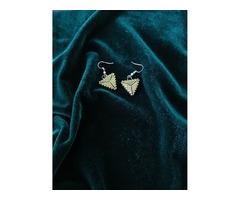 Сережки трикунтички
