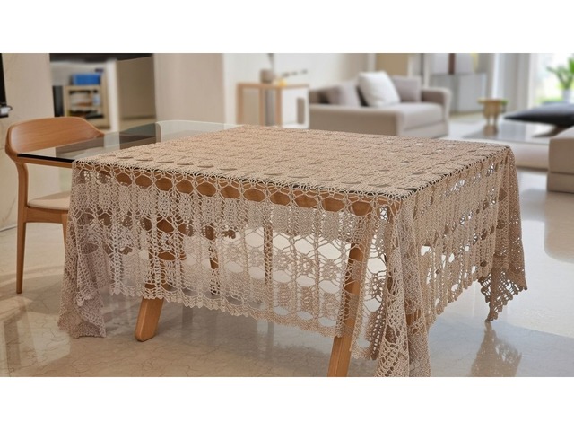 Скатертина ручної роботи