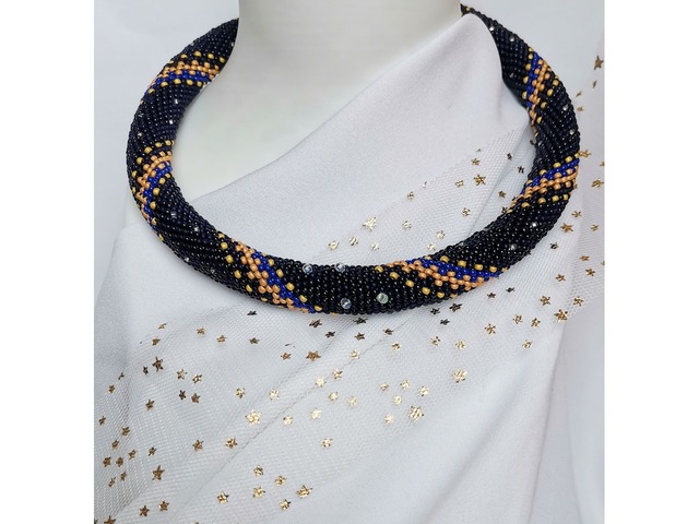Прикраса із бісеру кольє-джгут "Зорепад"