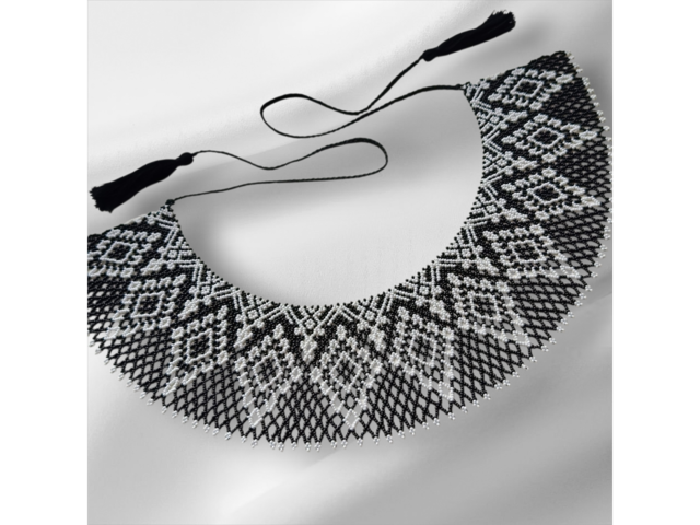 Силянка чорно-червона