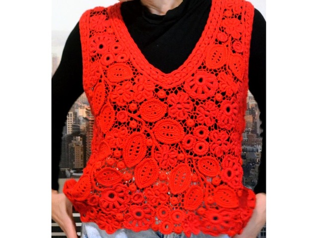 В'язана безрукавка -