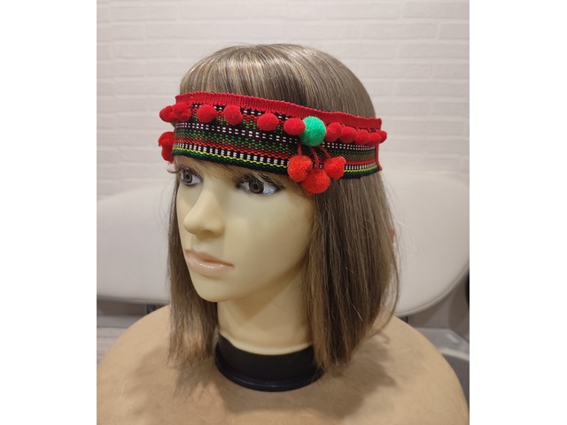 Гуцульське Чільце з помпонами, український ободок