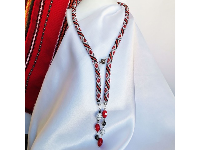 Прикраса із бісеру джгут-ларіат "Добра доля"