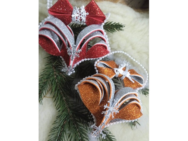 Ялинкові прикраси