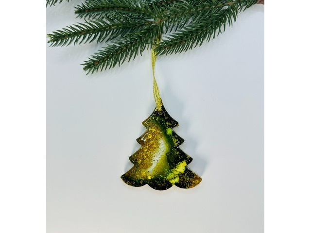 Набір новорічних прикрас на ялинку з епоксидної смоли. Ялинкові іграшки.