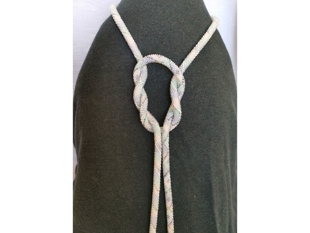 Прикраса із бісеру джгут-ларіат "Перламутровий"