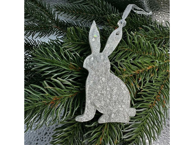 Набір новорічних прикрас на ялинку з епоксидної смоли.