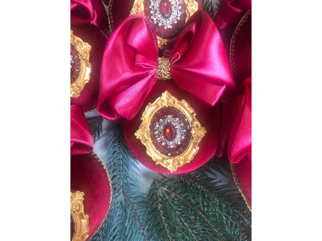 Ялинкові іграшки набір