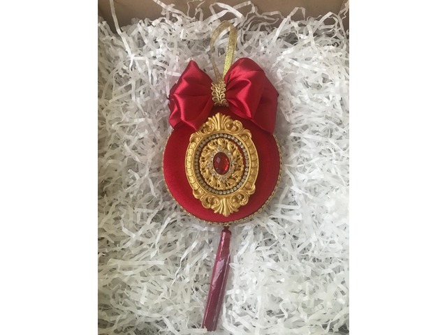 Червоні ялинкові іграшки набір