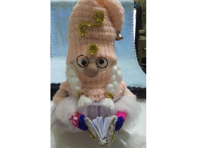 Маленькі різдвяні гноми, сніговичок Висота 14-17 см Наявність, ціну. - запитуйте у повідомленні