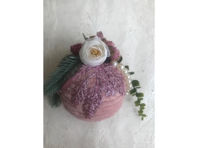 Ялинкові новорічні іграшки