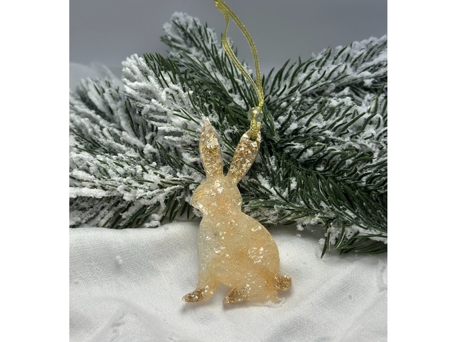 Набір новорічних прикрас на ялинку з епоксидної смоли.