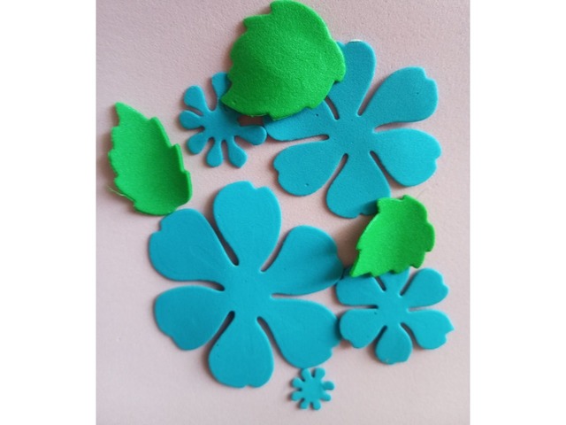 Заготовка, вирубка із фоамірану для подальшої творчості